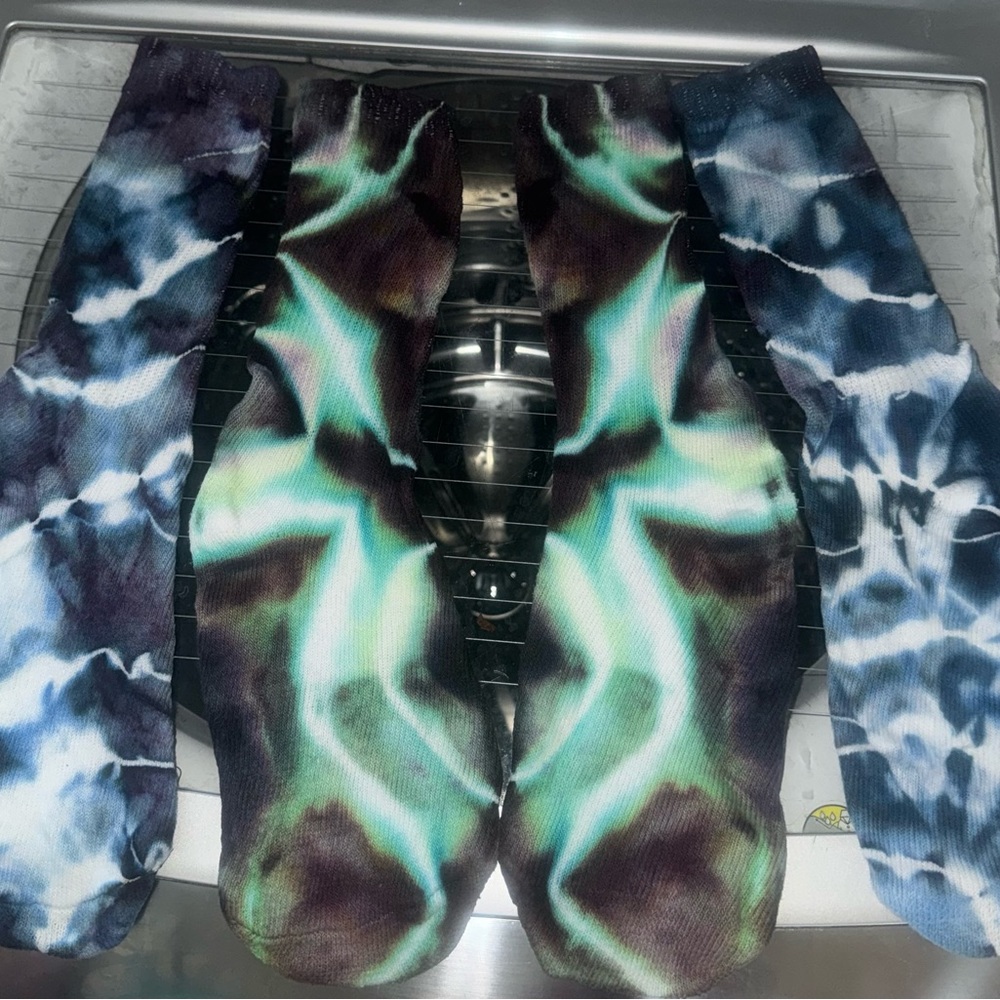 One pair Tie-Dye Socks